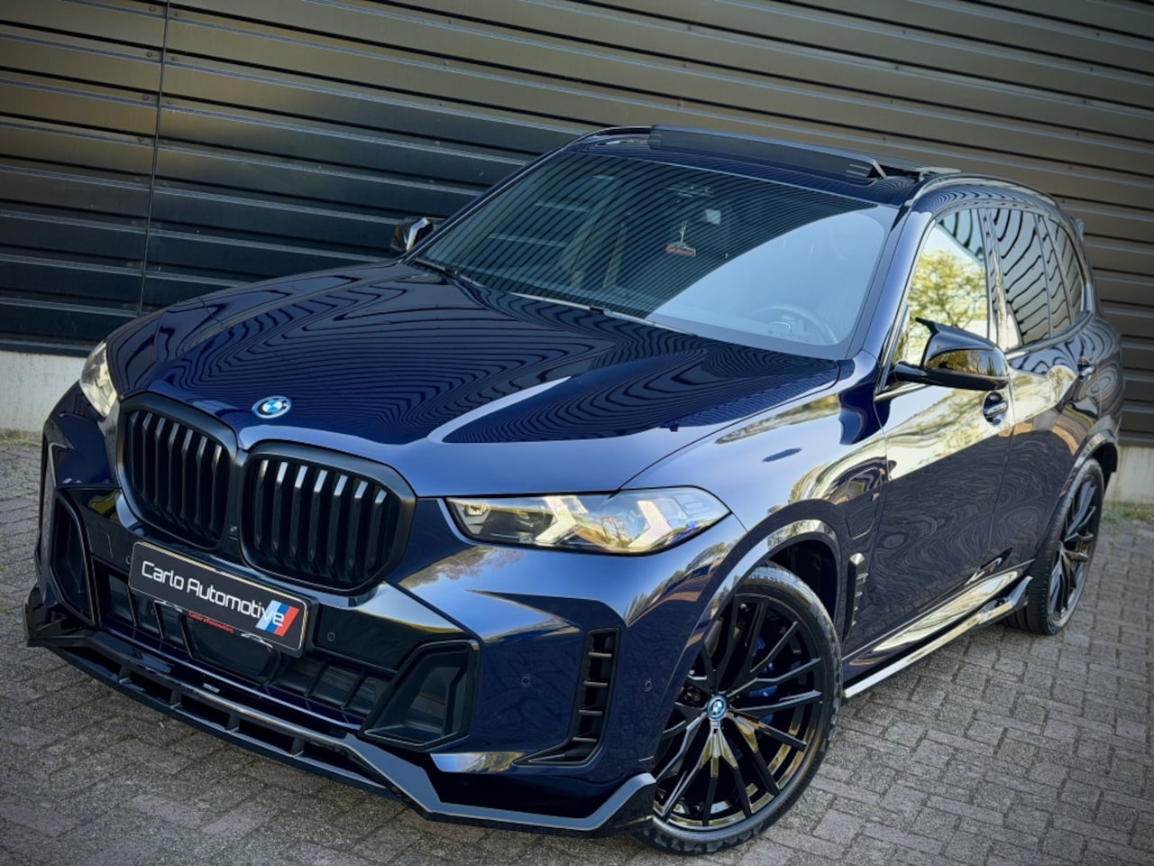 BMW X5 - xDrive50e M-PERF. SOFT|PANOSKY|HUD|HK|360|MASSAGE VOL! - AutoWereld.nl
