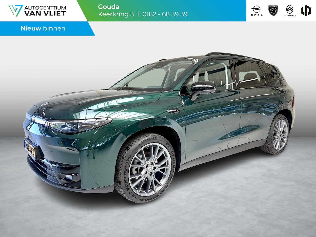 Leapmotor C10 - REEV Design 28.4 kWh | 215 PK | 974 km WLTP | Navigatie | Parkeer camera - AutoWereld.nl