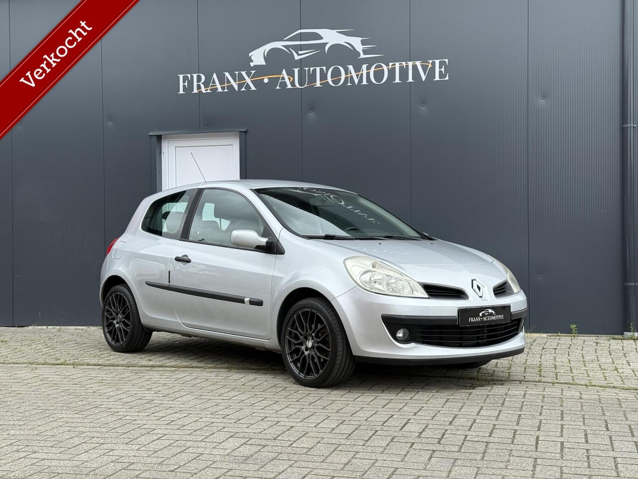 Renault Clio - 1.6-16V Dynamique Comfort AUTOMAAT|CRUISE|AIRCO - AutoWereld.nl