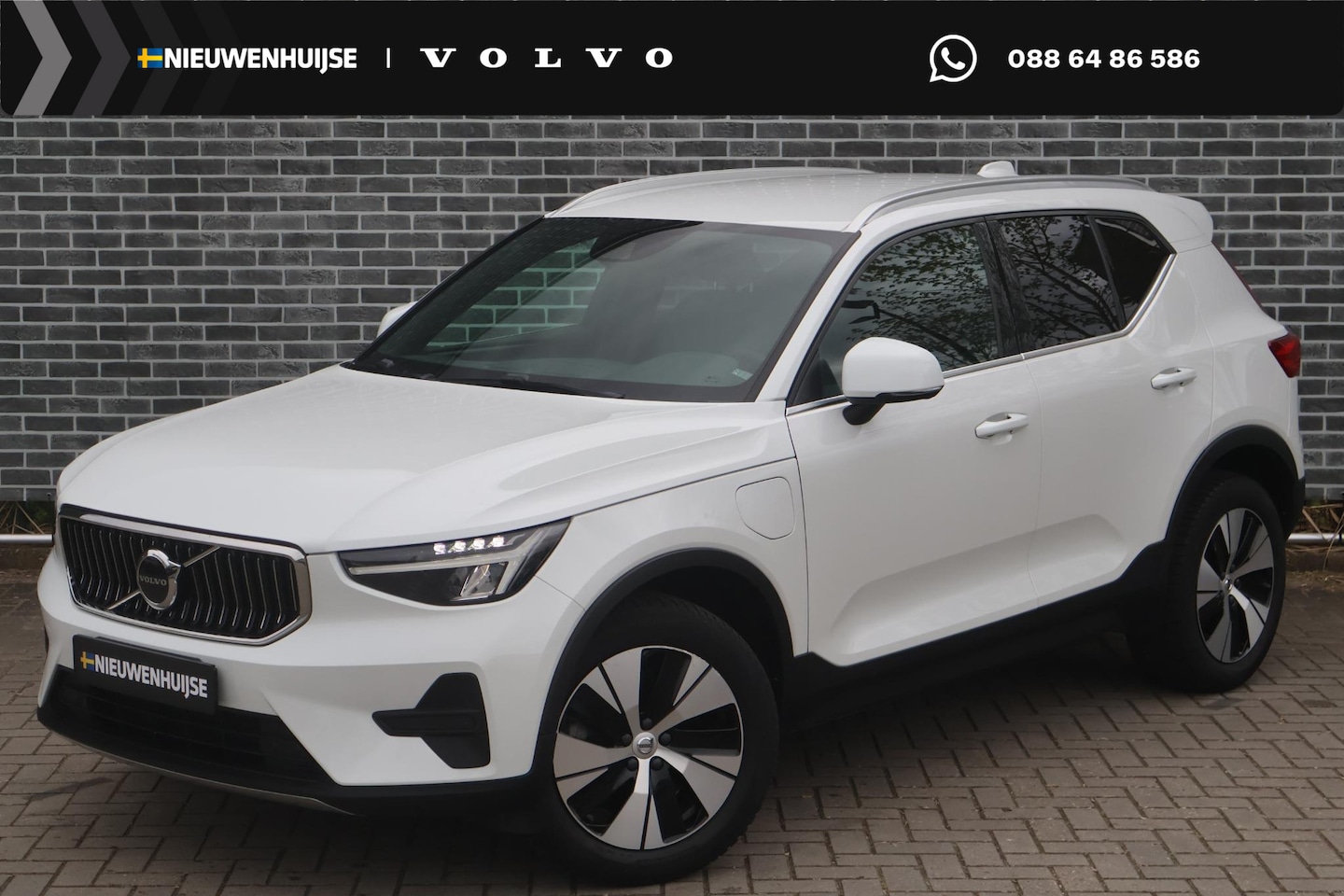 Volvo XC40 - 1.5 T4 Plug-in Hybrid Plus Bright | PHEV | Harman Kardon Audio | Navigatie | Apple Carplay - AutoWereld.nl