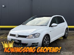 Volkswagen Golf - 1.2 TSI CUP Edition PANORAMADAK