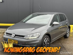 Volkswagen Golf - 1.0 TSI Highline