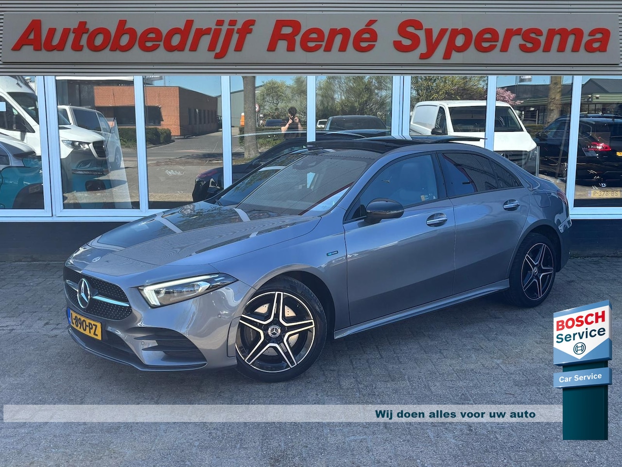 Mercedes-Benz A-klasse - 250 e Business Solution AMG Limited | Pano | Sfeerverlichting | Memory Stoelen | Traffic C - AutoWereld.nl
