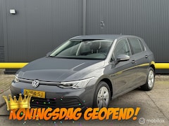 Volkswagen Golf - 1.0 eTSI Life Business | ACC | Automaat |