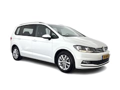 Volkswagen Touran - 1.2 TSI Connected Series *NAVI-FULLMAP | HEATED-COMFORTSEATS | MASSAGE | PRIVACYGLASS | DA