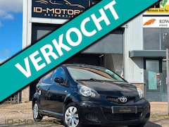 Toyota Aygo - 1.0-12V Comfort nap airco navi carplay scherm 03-12-2026 apk airco