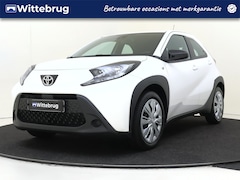 Toyota Aygo X - 1.0 VVT-i MT Play | Camera | Carplay | Airco |