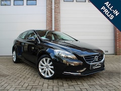 Volvo V40 - 1.6 T4 Momentum Automaat/N.a.p./Dealer onderhouden