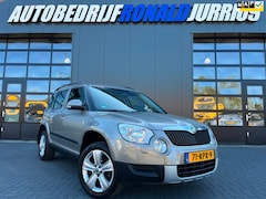 Skoda Yeti - 1.2 TSI Tour Dealer Onderhouden/2De Eigenaar/Trekhaak/Climatronic/Cruise-control/Goed onde