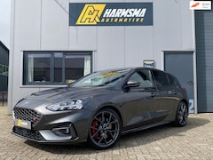 Ford Focus - - 2.3 EcoBoost ST-3 | B&O | Keyless | PDC | LED