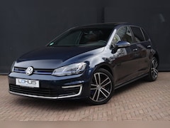 Volkswagen Golf - 1.4 TSI GTE | CARPLAY | CAMERA | TREKHAAK |