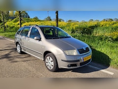 Skoda Fabia Combi - 1.4-16V Spirit+