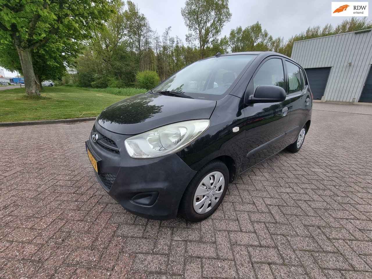 Hyundai i10 - 1.1 i-Motion AIRCO ELEKTRISCHE RAMEN APK - AutoWereld.nl