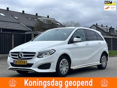 Mercedes-Benz B-klasse - 220 d Ambition Automaat*1e Eigenaar*Cruise*Airco*NAP*Parkeersensoren