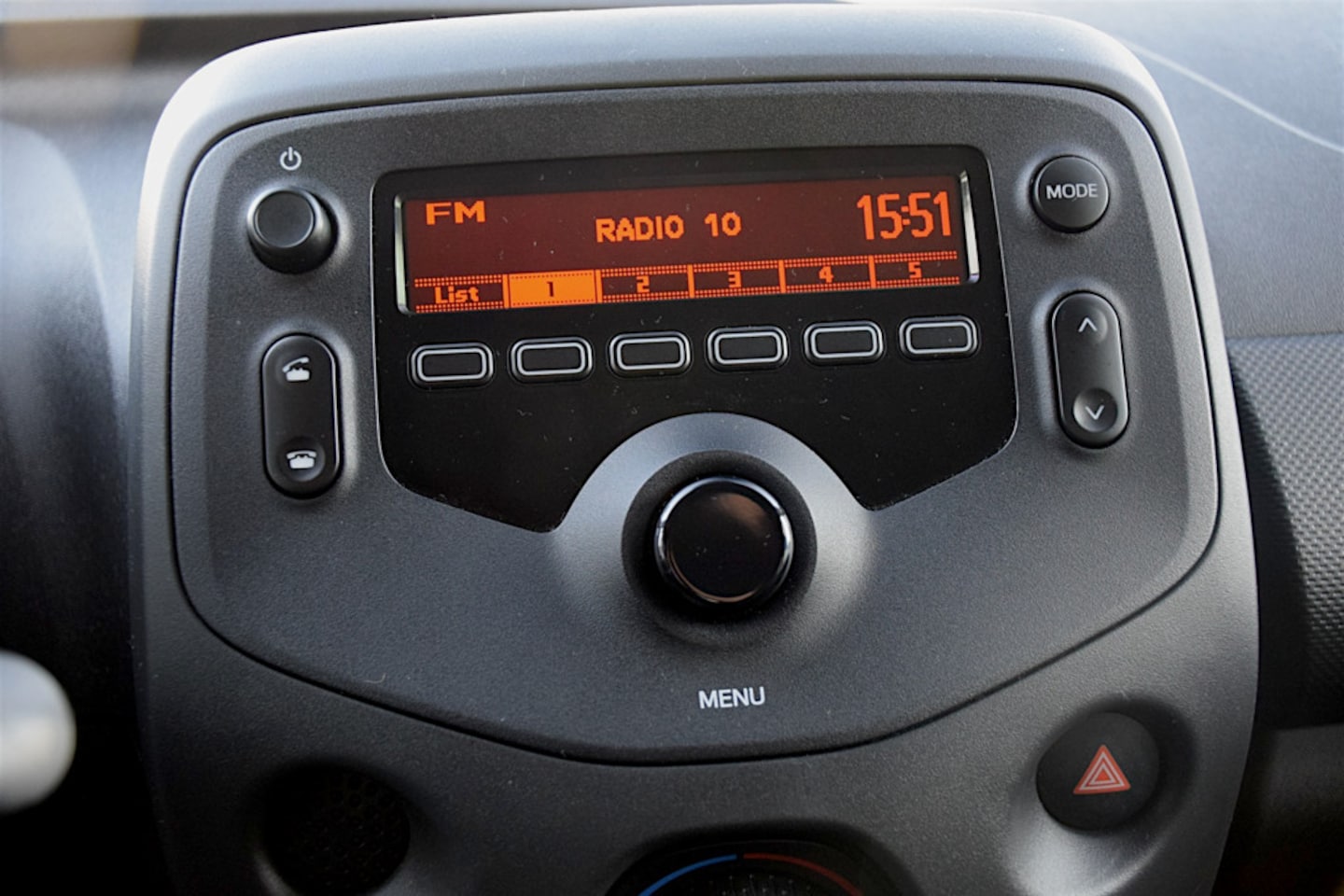 Toyota Aygo - 1.0 VVT-i x-fun 1.0 VVT-i x-fun, Airco, NAP, 5-drs, Bluetooth, LED