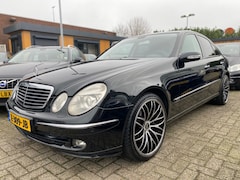 Mercedes-Benz E-klasse - 240 Elegance Automaat ECC PDC 19'LM velgen