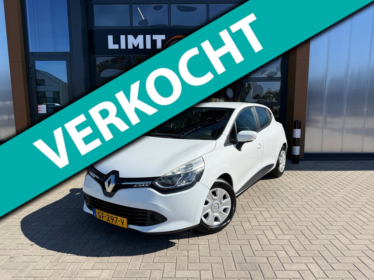 Renault Clio - 0.9 TCe Expression Airco/Navi/Cruise/El.ramen/Led/Nap/Apk - AutoWereld.nl