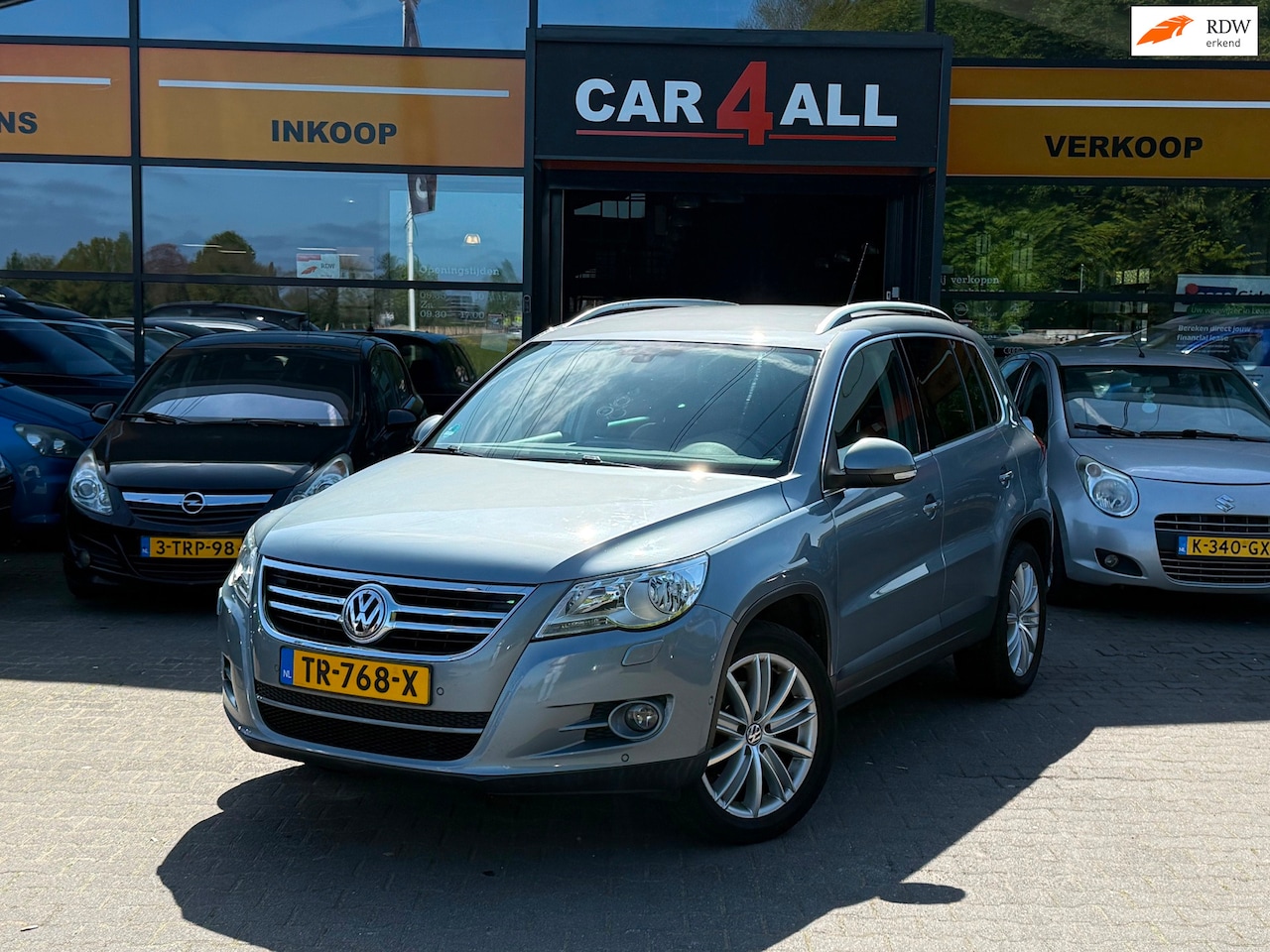 Volkswagen Tiguan - 1.4 TSI Sport&Style 4Motion PDC/STLVRM/LMVELGEN/ZEER NETTE AUTO - AutoWereld.nl