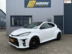 Toyota Yaris - 1.6 GR Performance |Dealer onderhouden ( Fabrk. Garantie) |Sper| Bastuck