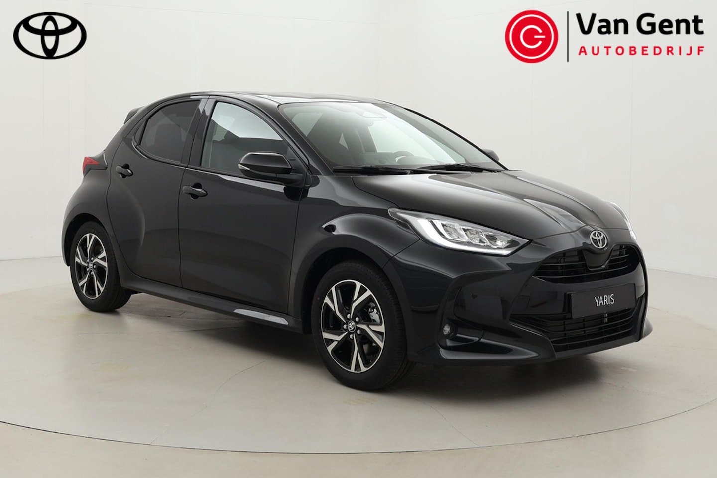 Toyota Yaris - 1.5 Hybrid 115 Dynamic | €3.000,- Korting | Apple Carplay / Android Auto | Dodehoek detect - AutoWereld.nl