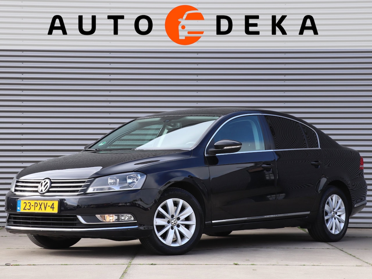 Volkswagen Passat - 1.4 TSI Comfortline BlueMotion *Navigatie*Parkeersens.* - AutoWereld.nl