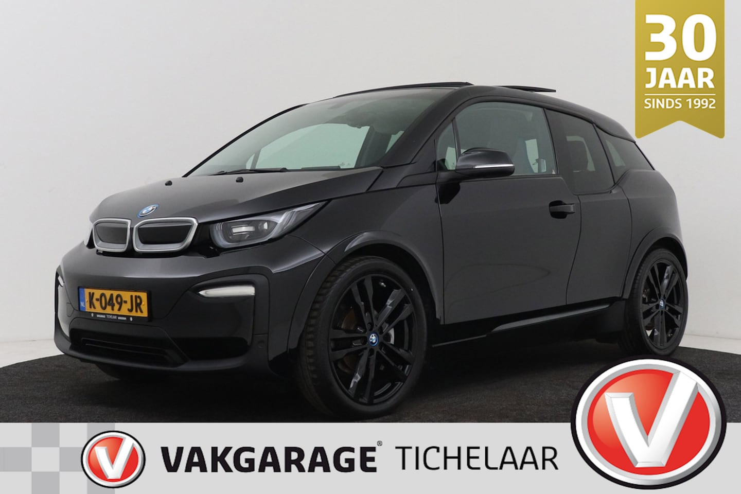 BMW i3 - Dark Shadow Edition 120Ah 42 kWh | Panoramadak | Dealer Ond. | Navigatie | Camera | - AutoWereld.nl