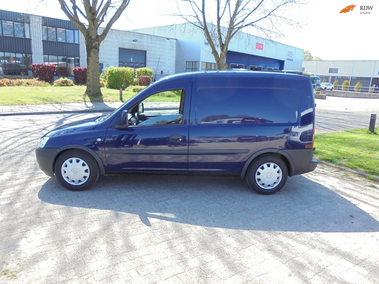 Opel Combo - 1.4-16V Base 600 kg. Nw Apk - AutoWereld.nl
