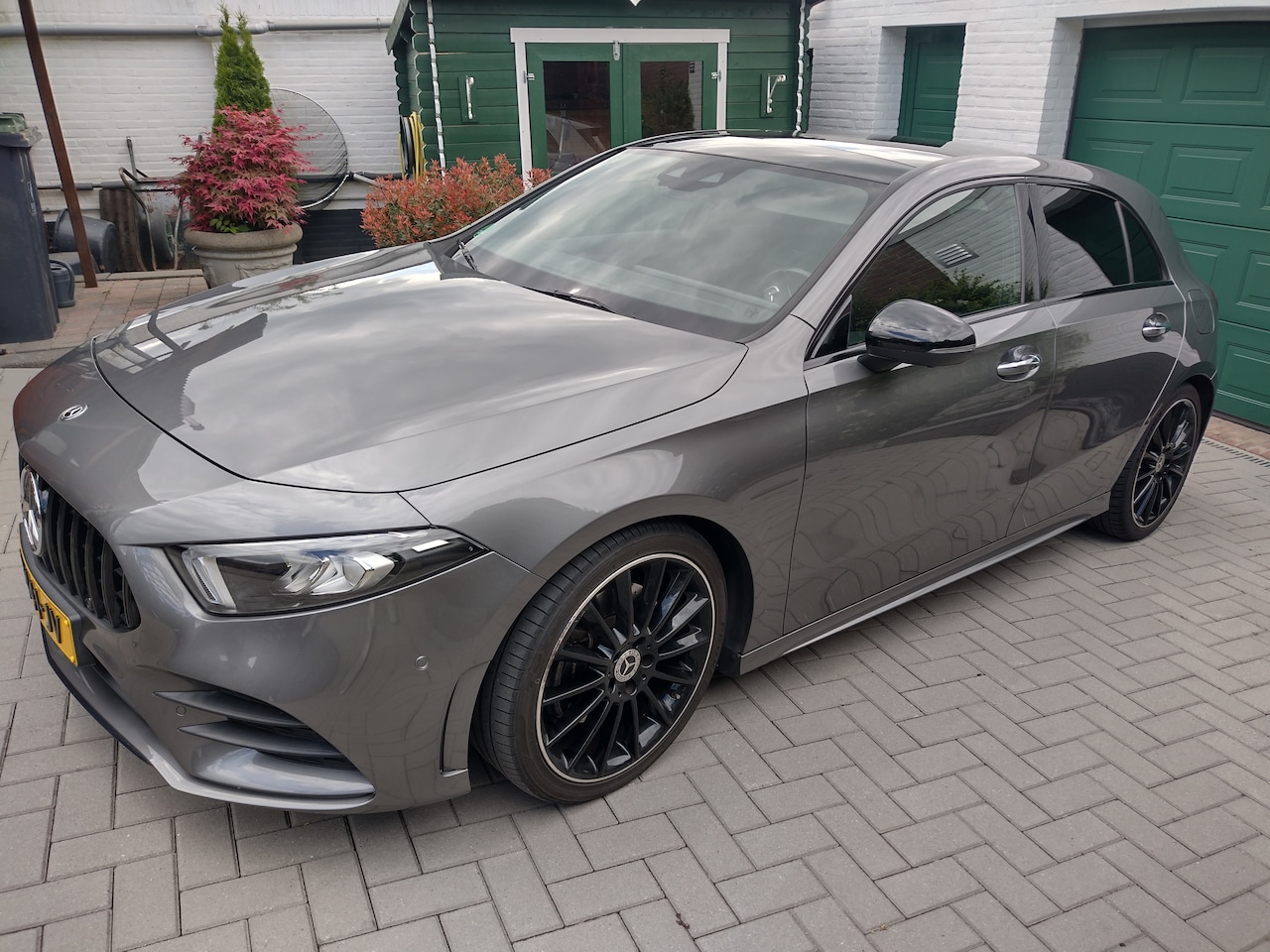 Mercedes-Benz A-klasse - 220 Launch Edition Premium Plus A35amg Pano dodehoek sfeer 360 - AutoWereld.nl