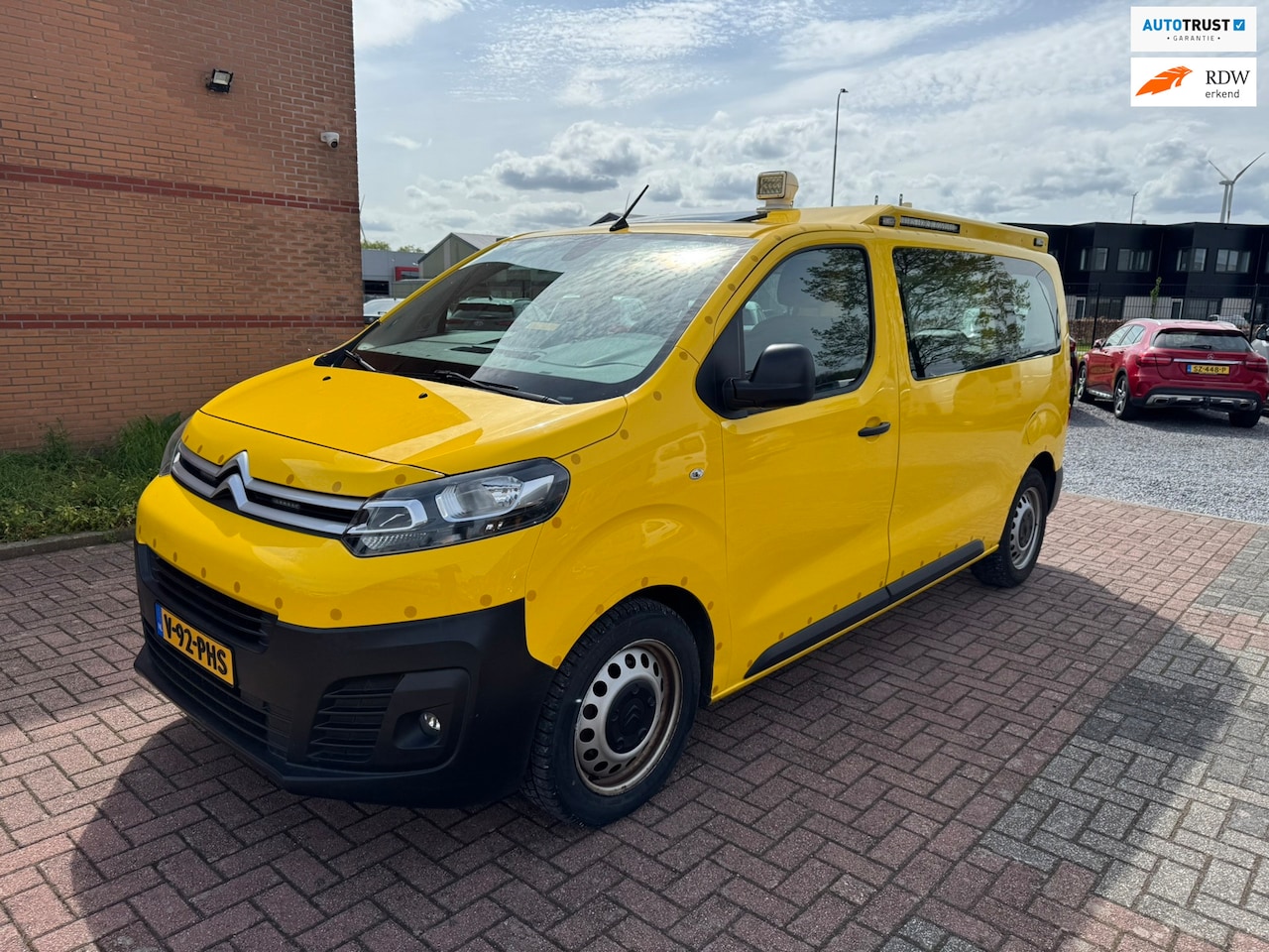 Citroën Jumpy - 2.0 BlueHDI Marge, 180PK Automaat L2H1 Euro 6, Omvormer, Club M S&S - AutoWereld.nl