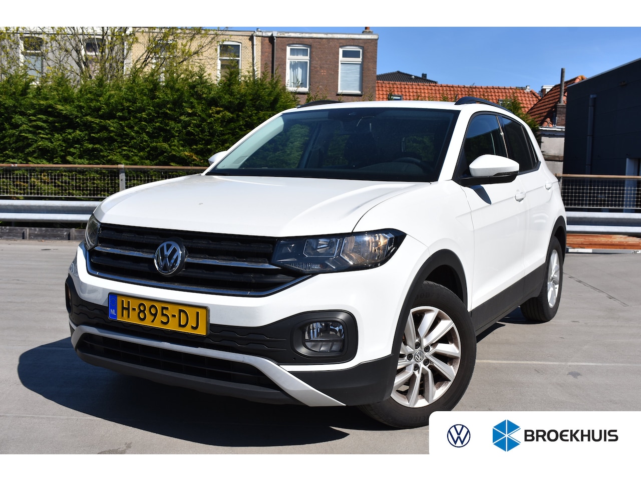 Volkswagen T-Cross - 1.0 TSI 95PK Life | ADAPT. CRUISE | AIRCO | LED | BLUETOOTH - AutoWereld.nl