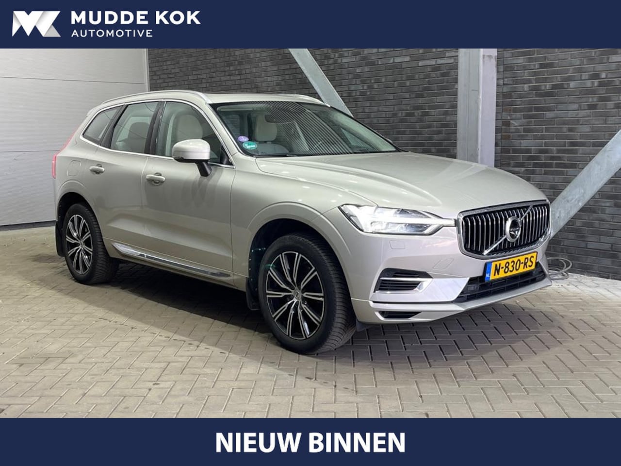 Volvo XC60 - T8 Twin Engine Inscription | Trekhaak | Head-Up | Panoramadak | 360° Camera | ACC | Stoelv - AutoWereld.nl