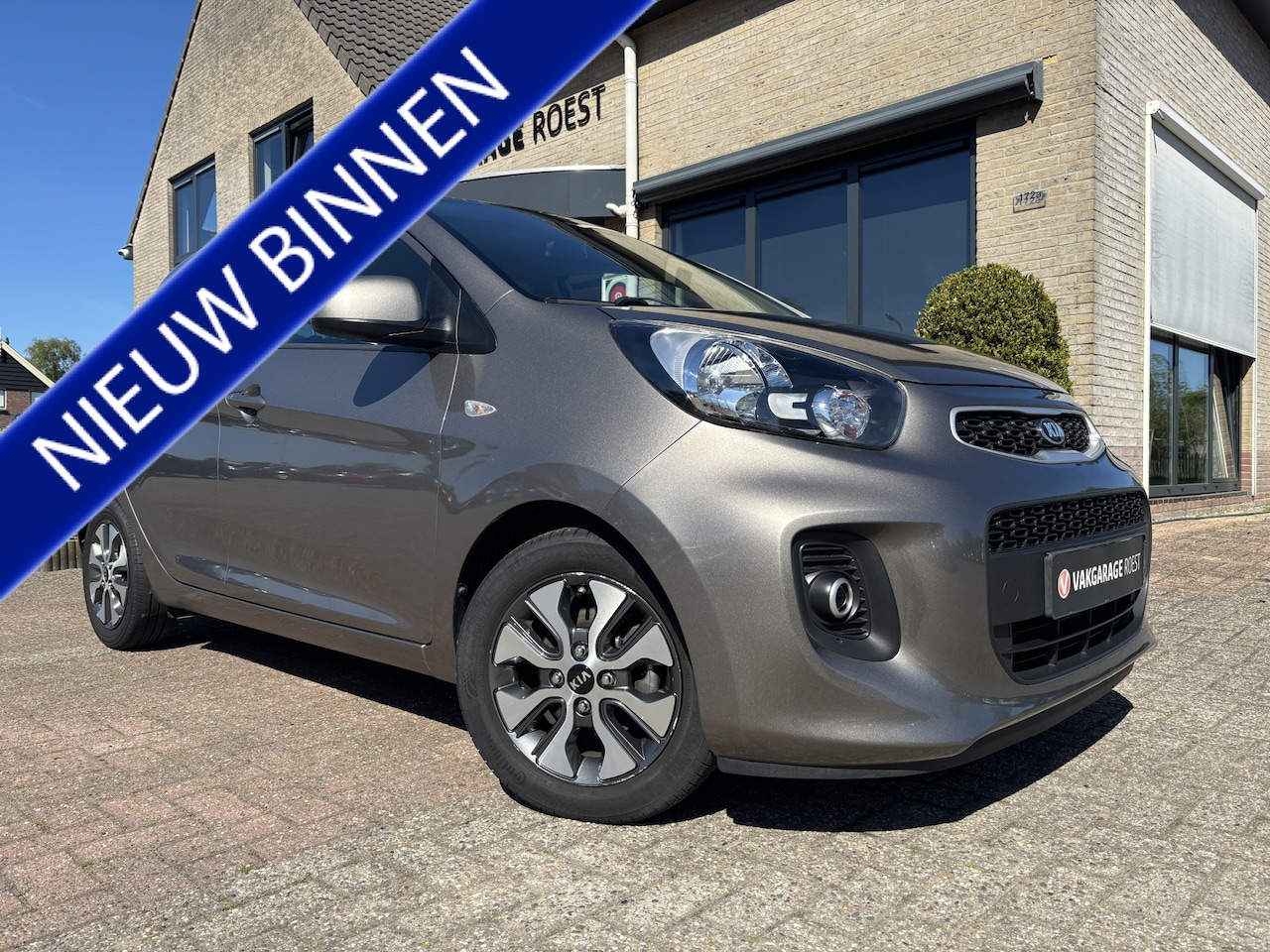 Kia Picanto - 5DRS 1.0 CVVT EconomyPlusLine Trekhaak / Navigatie / Camera - AutoWereld.nl
