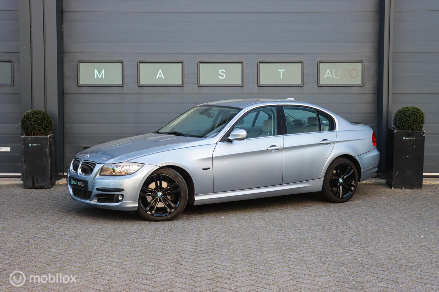 BMW 3-serie - 325i|NAP|AUT|Xenon|Cruise|NAVI|Stoelverwarming|Climate - AutoWereld.nl