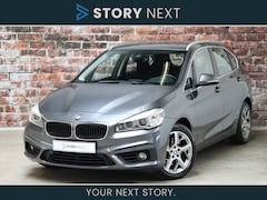 BMW 2-serie Active Tourer - 218i Executive Automaat / Trekhaak / Parkeersensoren / Stoelverwarming / Navigatie / Cruis