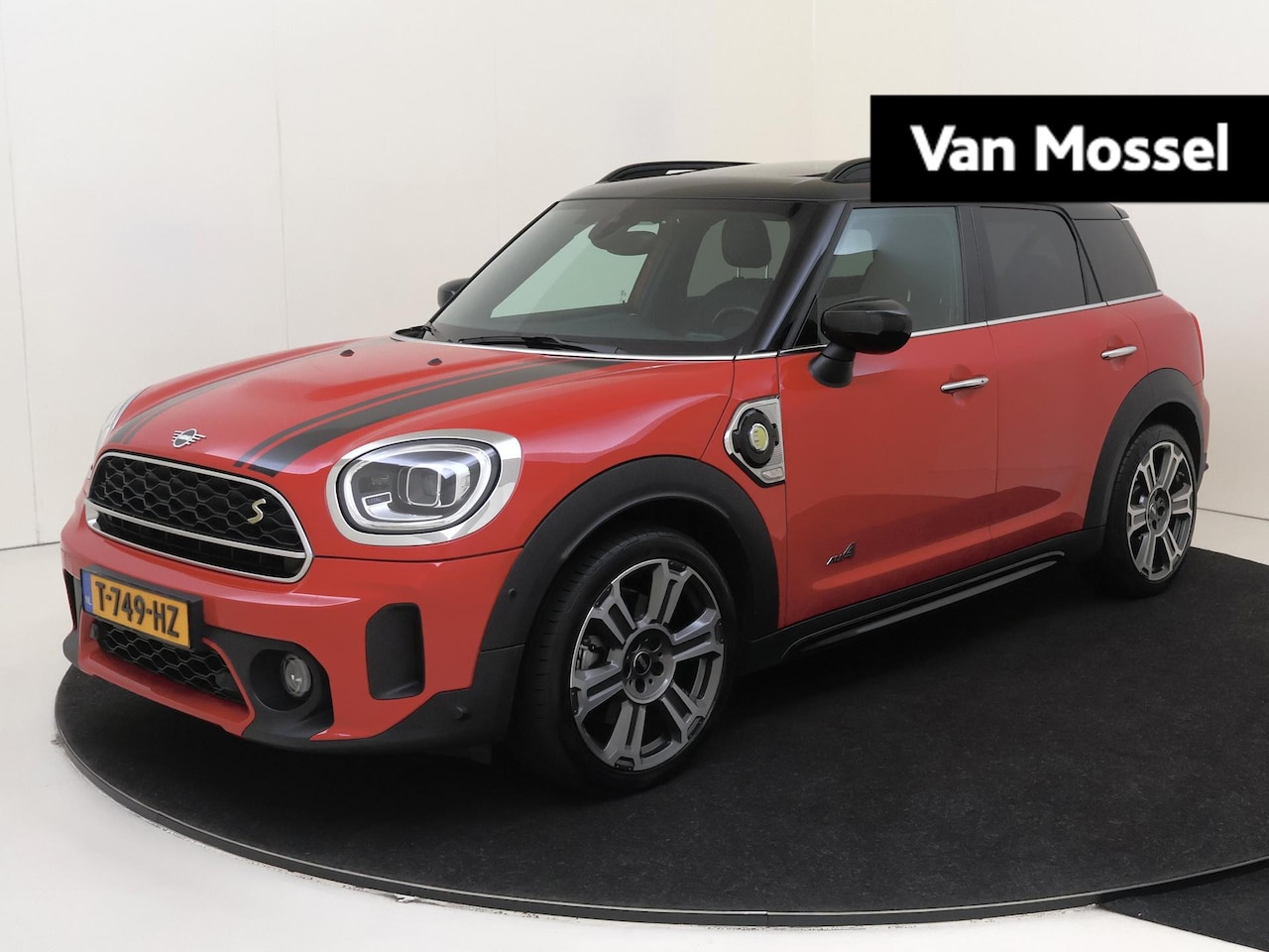 MINI Countryman - Mini 1.5 Cooper S E ALL4 Chili |18" LM | Sportstoelen Leder | Navi | Panoramadak - AutoWereld.nl