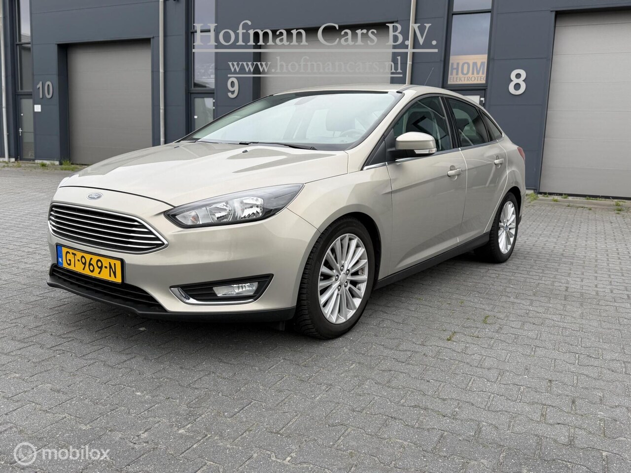 Ford Focus - 1.0 Titanium Edition Sedan – 2015 – 174.000 km - AutoWereld.nl