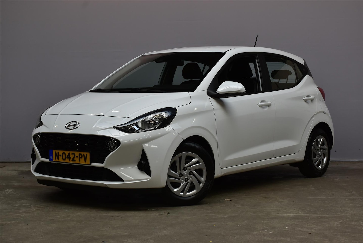 Hyundai i10 - 1.0i 67pk - AutoWereld.nl