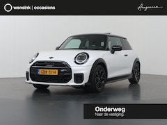 MINI Cooper - 1.5 C John Cooper Works M | Panoramadak | Sportstoelen | HUD | Groot Navigatie "OLED" | Ca