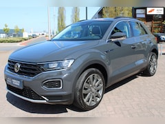 Volkswagen T-Roc - 1.5 TSI ACT EXCLUSIVE TREKHAAK AFNEEMBAAR