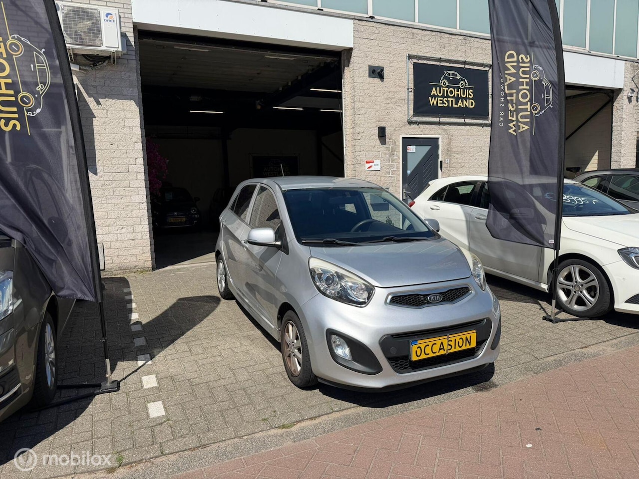 Kia Picanto - 1.2 CVVT R-SportbyKia 1.2 CVVT R-SportbyKia - AutoWereld.nl