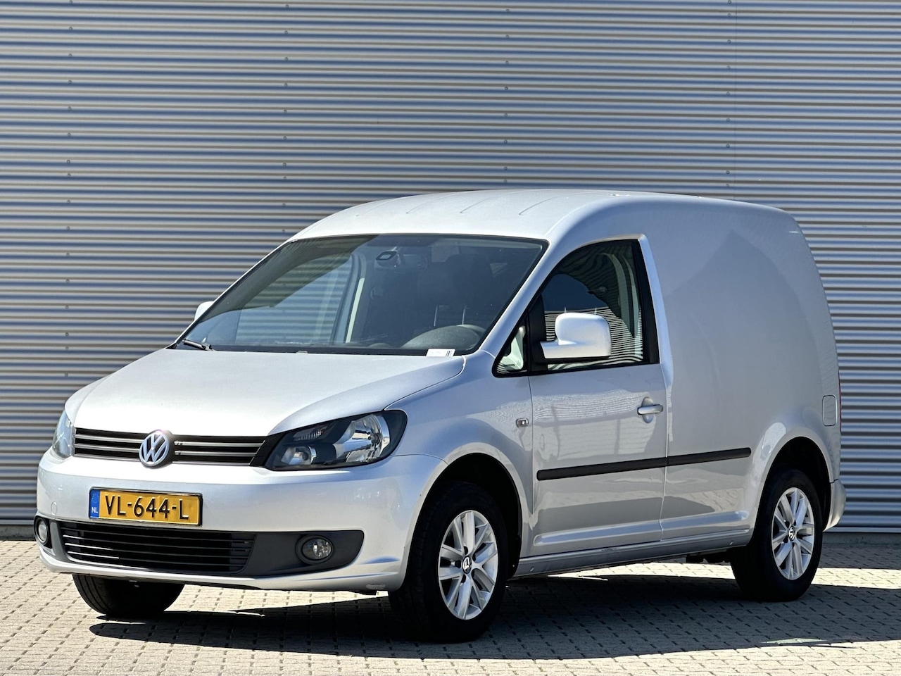 Volkswagen Caddy - 1.6 TDI DSG automaat Navi|Cruise|Trekhaak - AutoWereld.nl