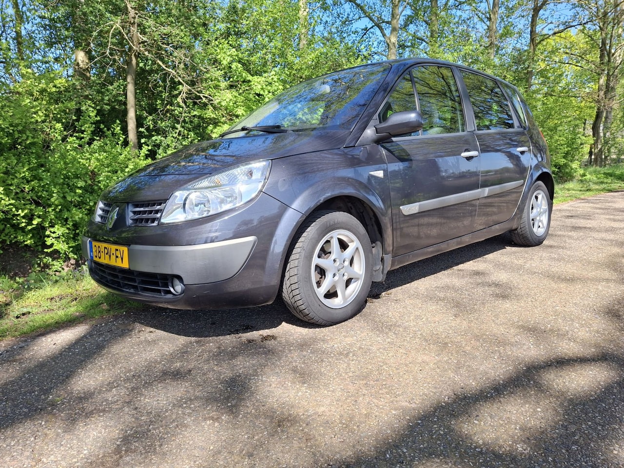 Renault Scénic - 1.6-16V Privilège Comfort lange APK - AutoWereld.nl