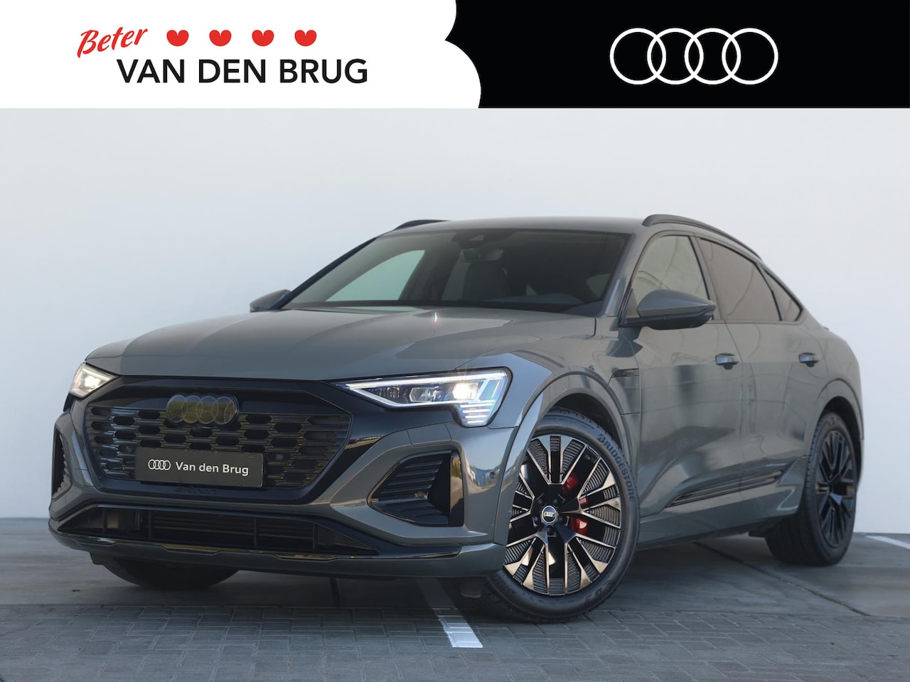 Audi Q8 Sportback e-tron - 55 quattro S Edition Competition 115 kWh | Leder | Rode stiksels | Keyless | Matrix Led | - AutoWereld.nl