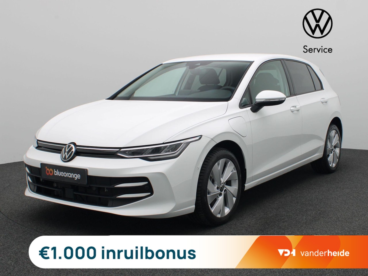Volkswagen Golf - 1.5 eHybrid Life Edition 204PK DSG Navi via Apple Carplay/Android Auto, Achteruitrijcamera - AutoWereld.nl