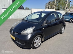 Toyota Aygo - 1.0-12V + Nieuwe Apk