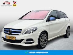 Mercedes-Benz B-klasse - 250 e Prestige 28 kWh / Stoelverwarming / Navigatie / Leder / 3 Fase / Dodehoek / Dealeron
