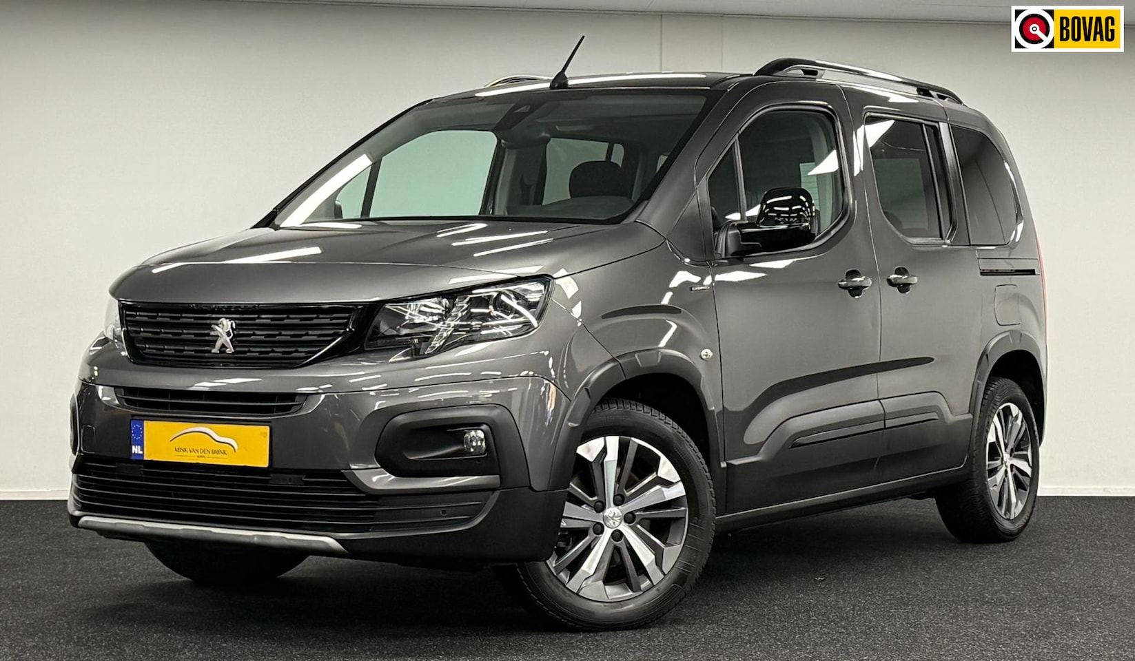 Peugeot Rifter - 1.2 Puretech GT-Line*NweDbriem*DealerOh*Navi*Carplay*Camera* - AutoWereld.nl