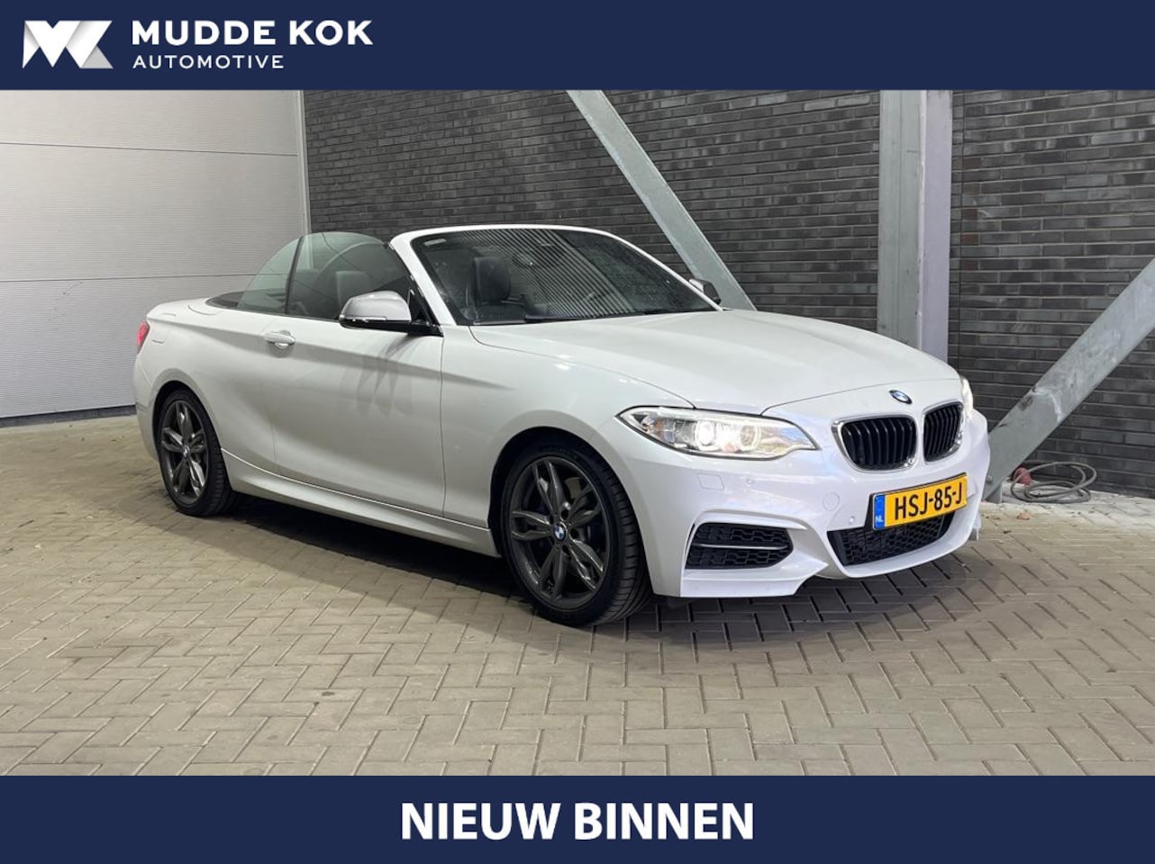 BMW 2-serie Cabrio - M235i xDrive | 327Pk! | M-Sport | harman/kardon | Vol-Leder | Stoelverwarming | Camera | 1 - AutoWereld.nl