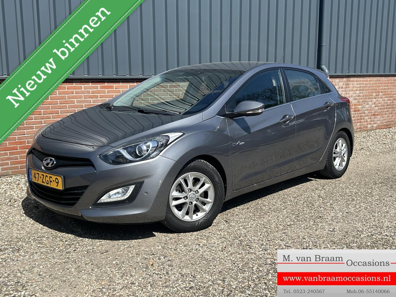 Hyundai i30 - 1.6 GDI Business Edition Ecc/Camera/Trekhaak/Lmv/Navigatie - AutoWereld.nl