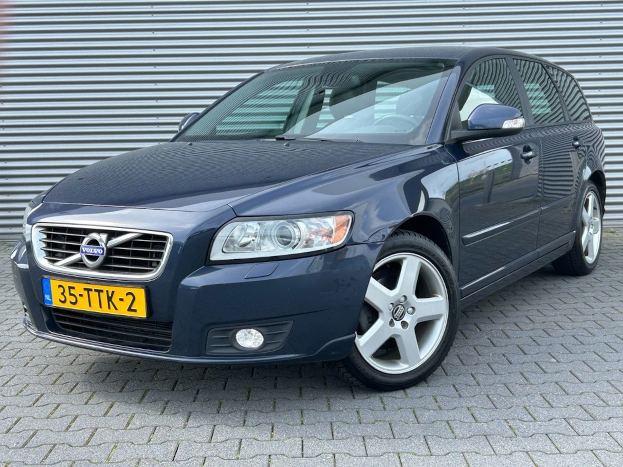 Volvo V50 - 2.0 Limited Edition | Leder | Stoelverwarming | Navi | Clima | - AutoWereld.nl
